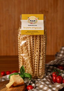 Mafalde pasta lunga napoletana con bordi arricciati